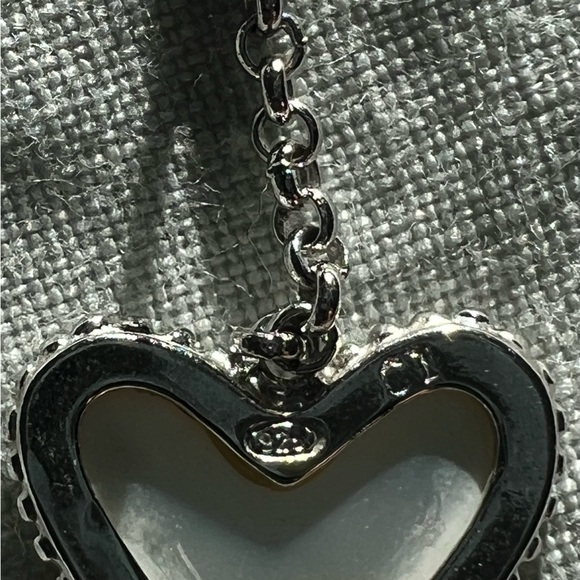 Sterling silver mother of pearl clover necklace, earrings, and bracelet - Picture 10 of 11